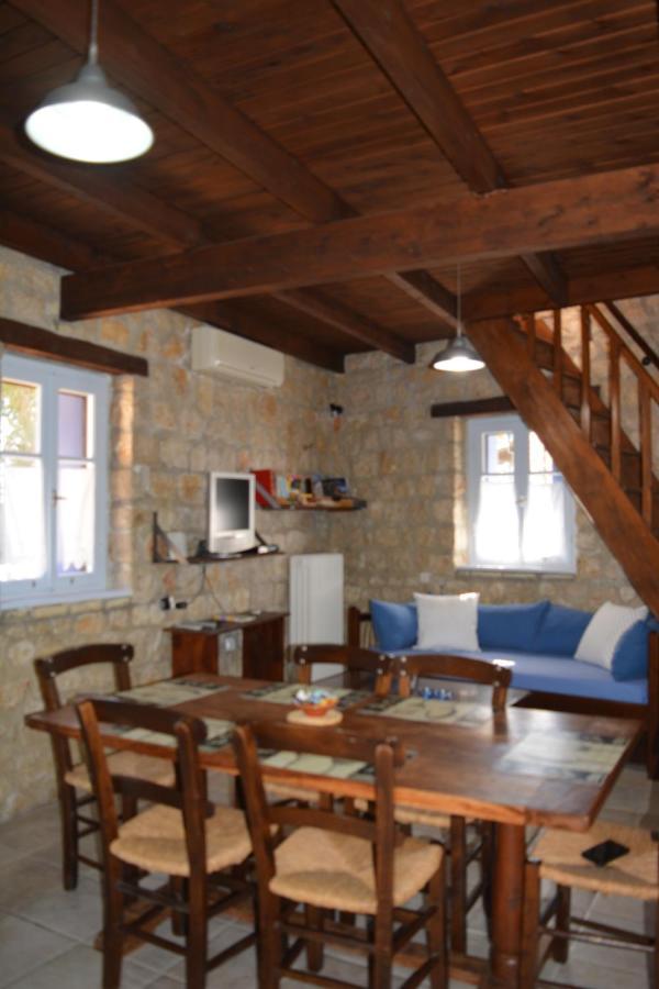 Appartement Petrinο Katochori à Katokhórion Extérieur photo