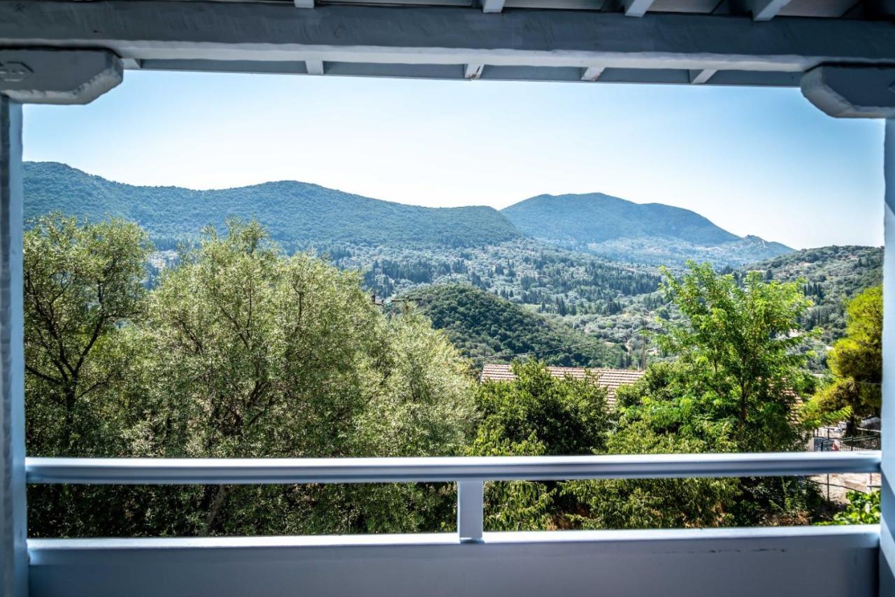 Appartement Petrinο Katochori à Katokhórion Extérieur photo